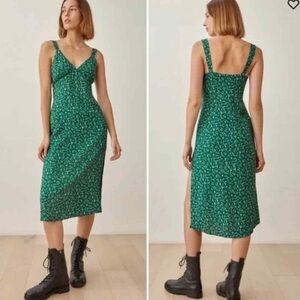 Reformation LYNDA V-Neck Midi Dress • 2